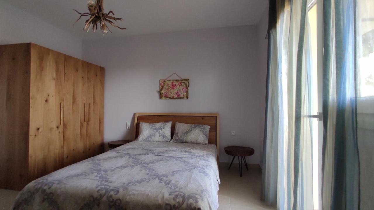 Asterias Maisonette & Apartments Karianí Extérieur photo