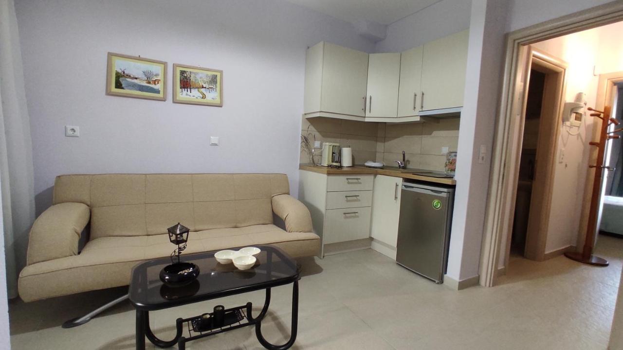 Asterias Maisonette & Apartments Karianí Extérieur photo