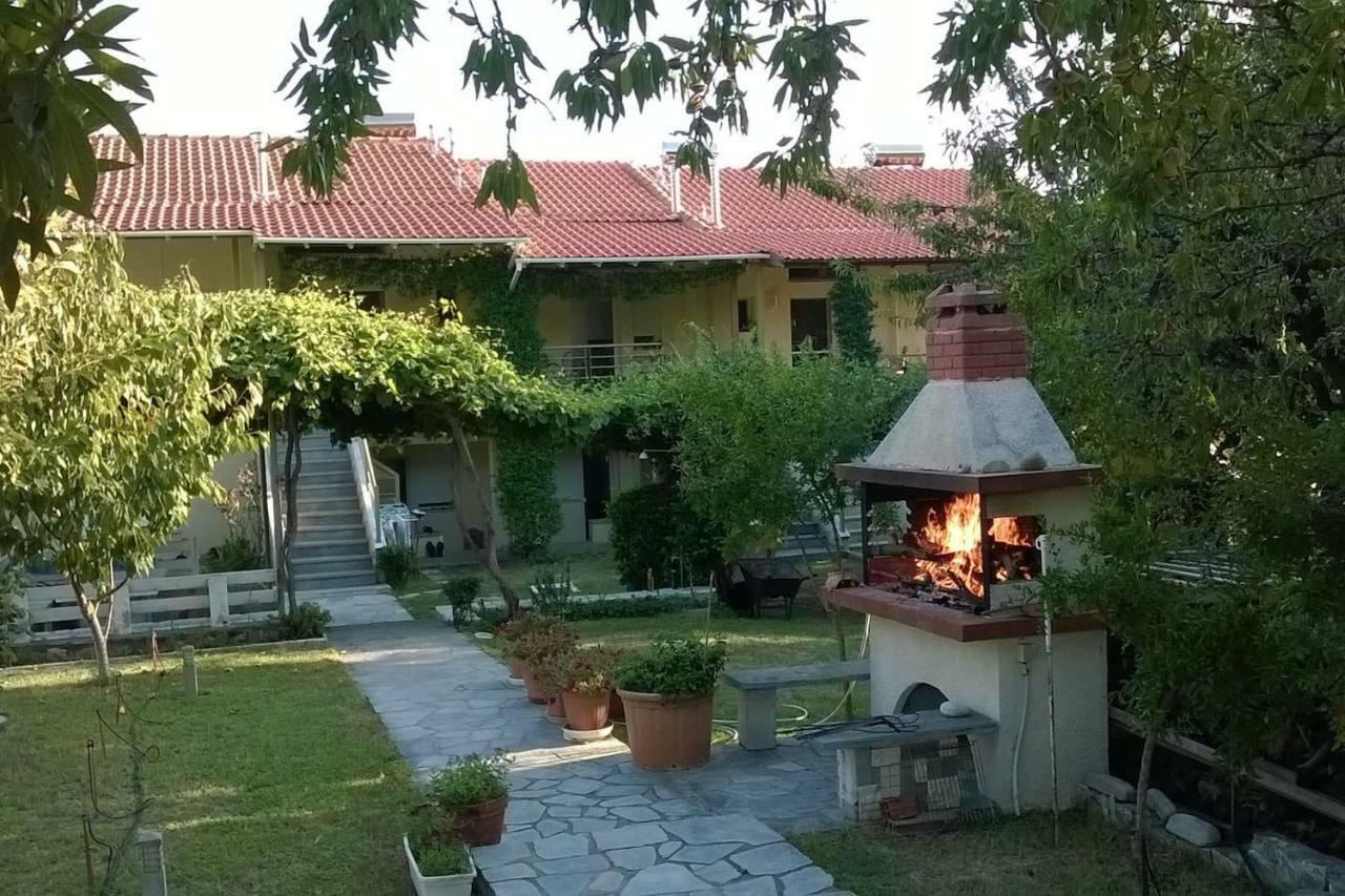 Asterias Maisonette & Apartments Karianí Extérieur photo